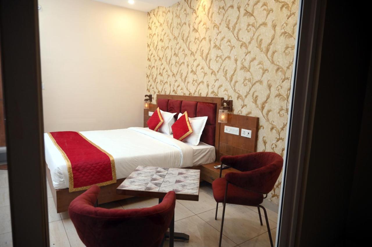 Hotel Singla Residency Kangra Exterior photo